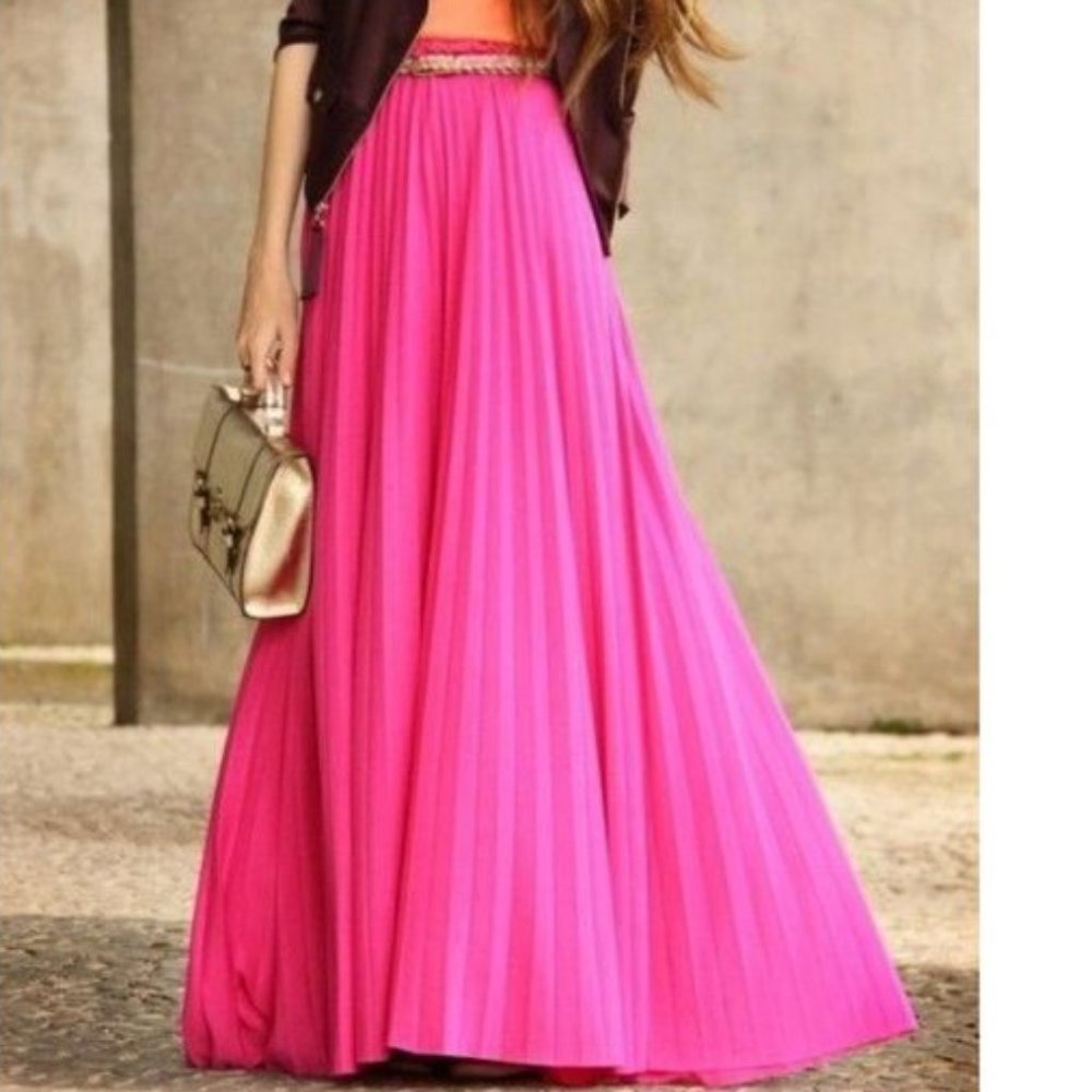 💋STUNNING!💋 Pleated Chiffon Maxi  Skirt in Hot Pink - Picture 3 of 7